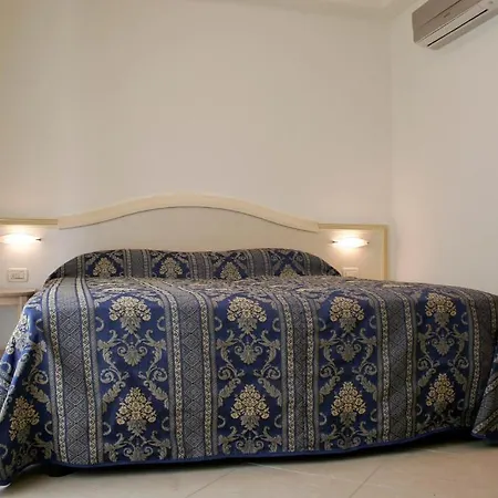 Olimpo Lägenhetshotell Rimini